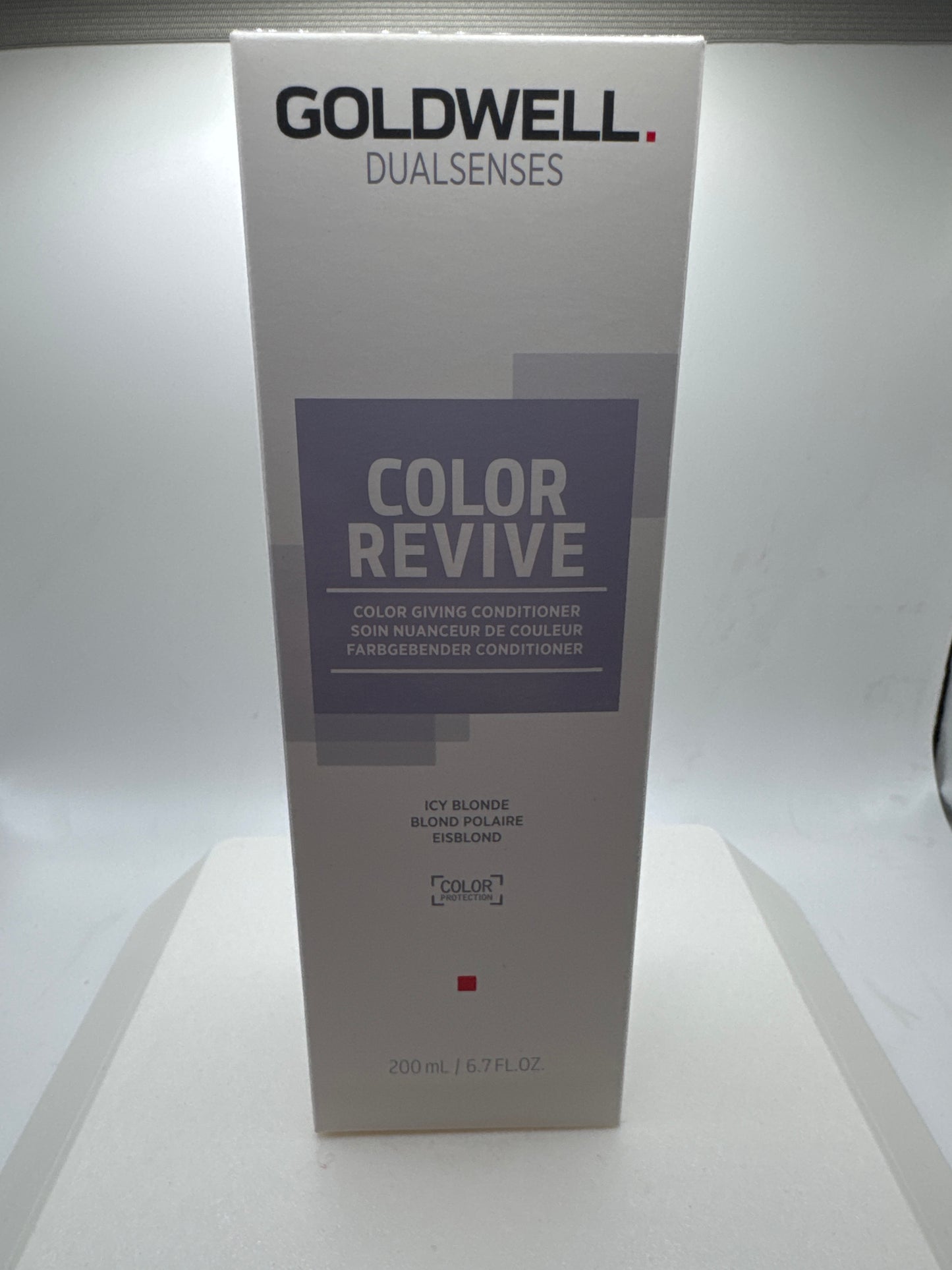 Goldwell Color Giving Conditioner Icy Blonde 200 ml / 6.7 oz